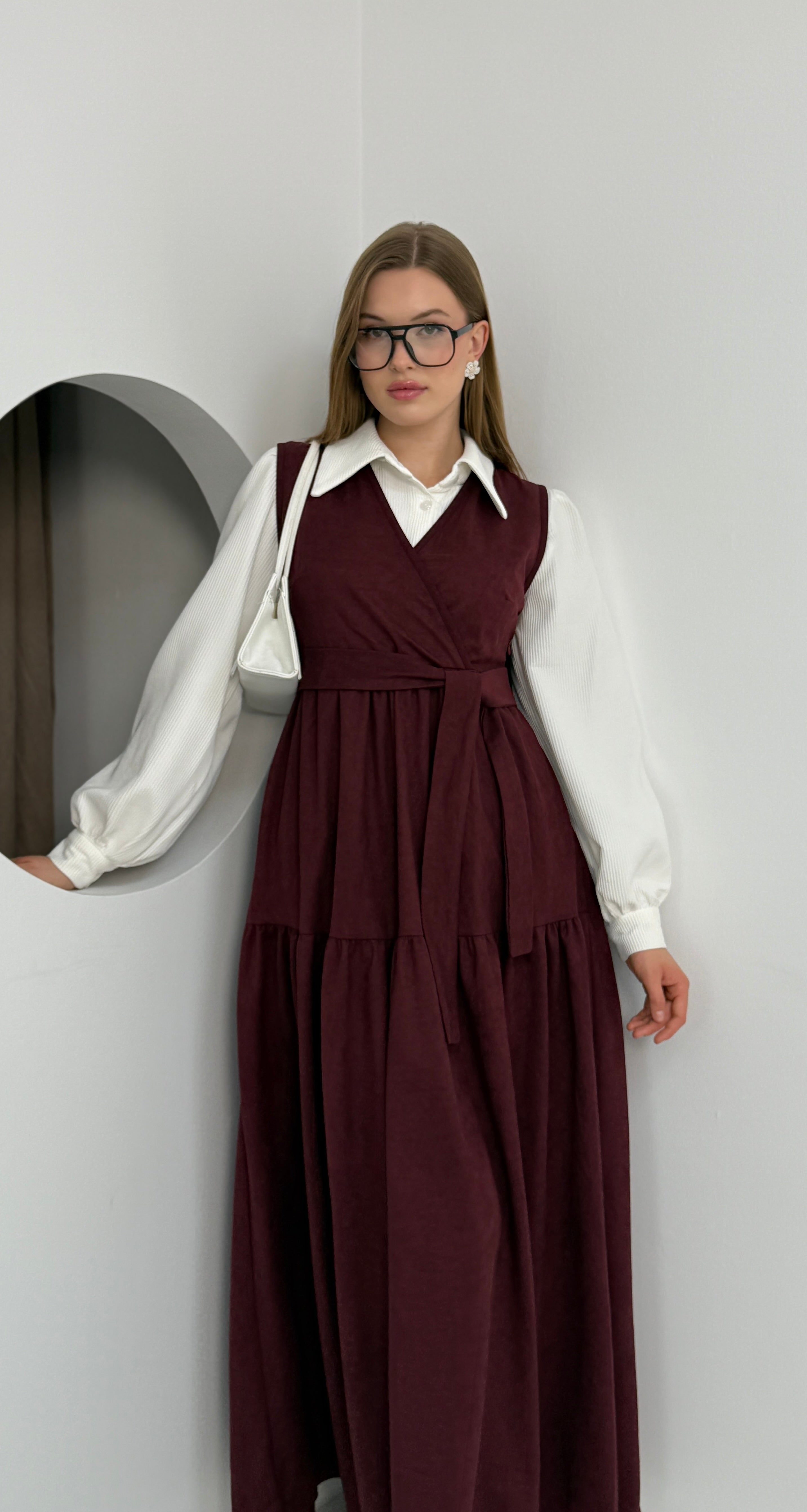 Kuşak Detaylı V Yaka Elbise Gömlek Takım