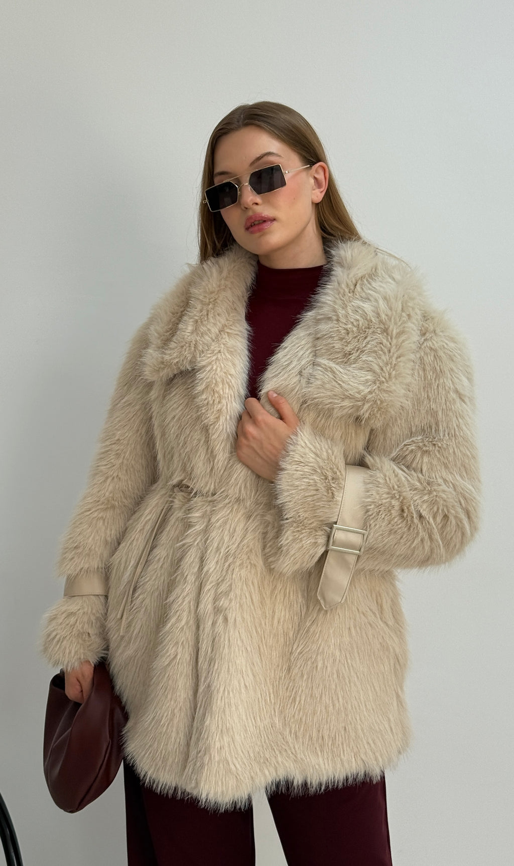 Ceket Yaka Yumuşak Doku Deri Kol Kemerli Kuşaklı Kürk Mont