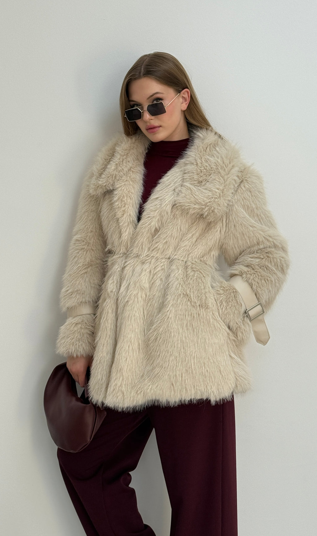 Ceket Yaka Yumuşak Doku Deri Kol Kemerli Kuşaklı Kürk Mont