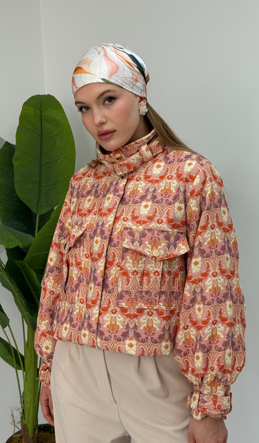 Etnik Desen Dik Yaka Kemerli Bomber Ceket