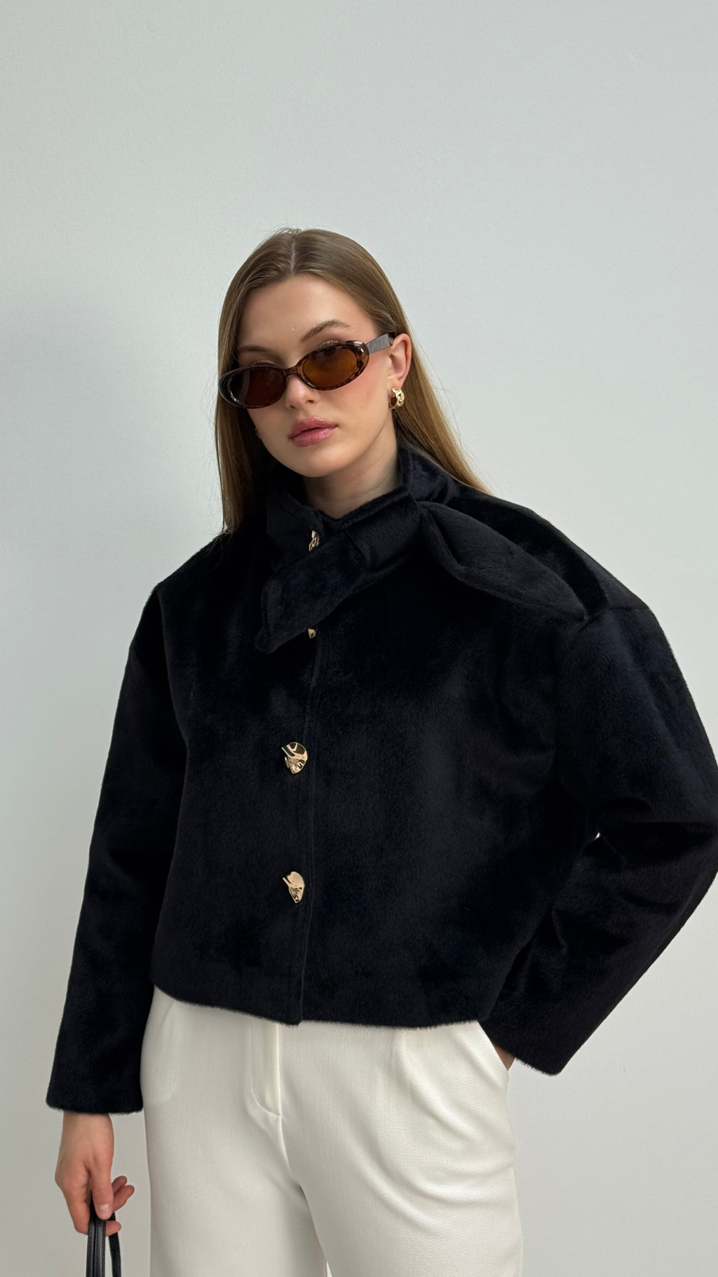 Yakası Fiyonklu Gold Düğmeli Fox Ceket Kaban