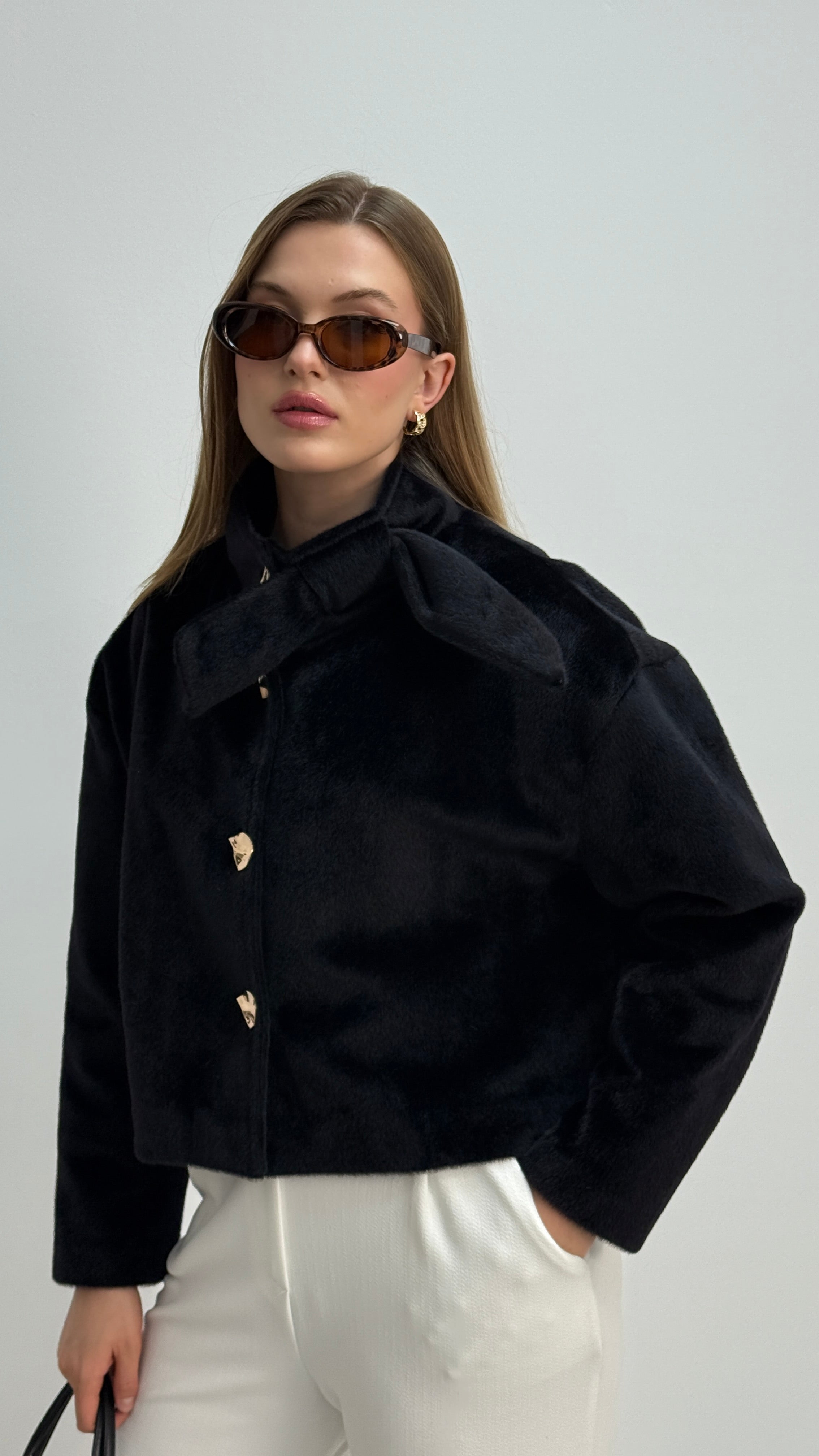 Yakası Fiyonklu Gold Düğmeli Fox Ceket Kaban