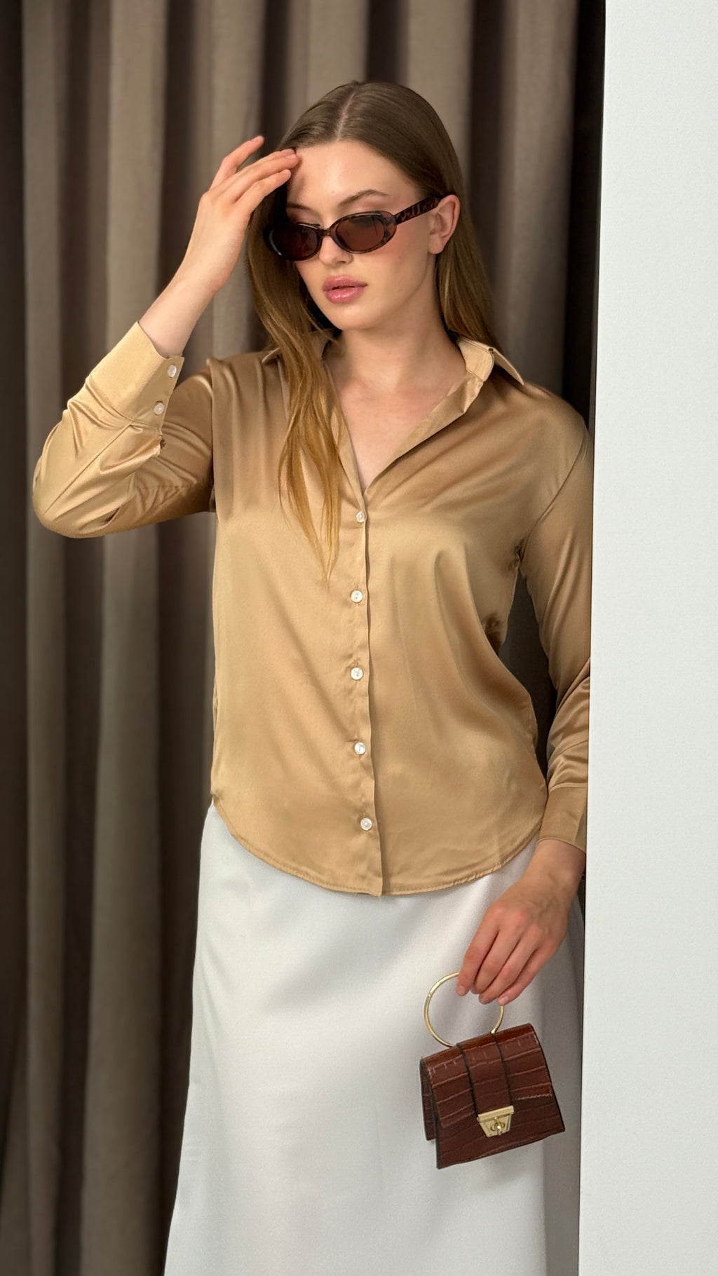 Premıum Yakalı Saten Gömlek Uzun Kol