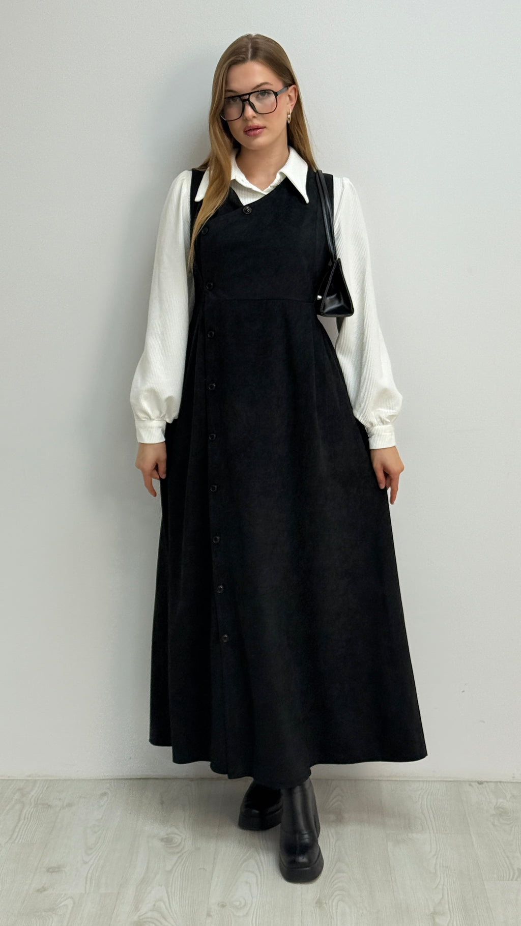 Kuşak Detaylı V Yaka Elbise Gömlek Takım