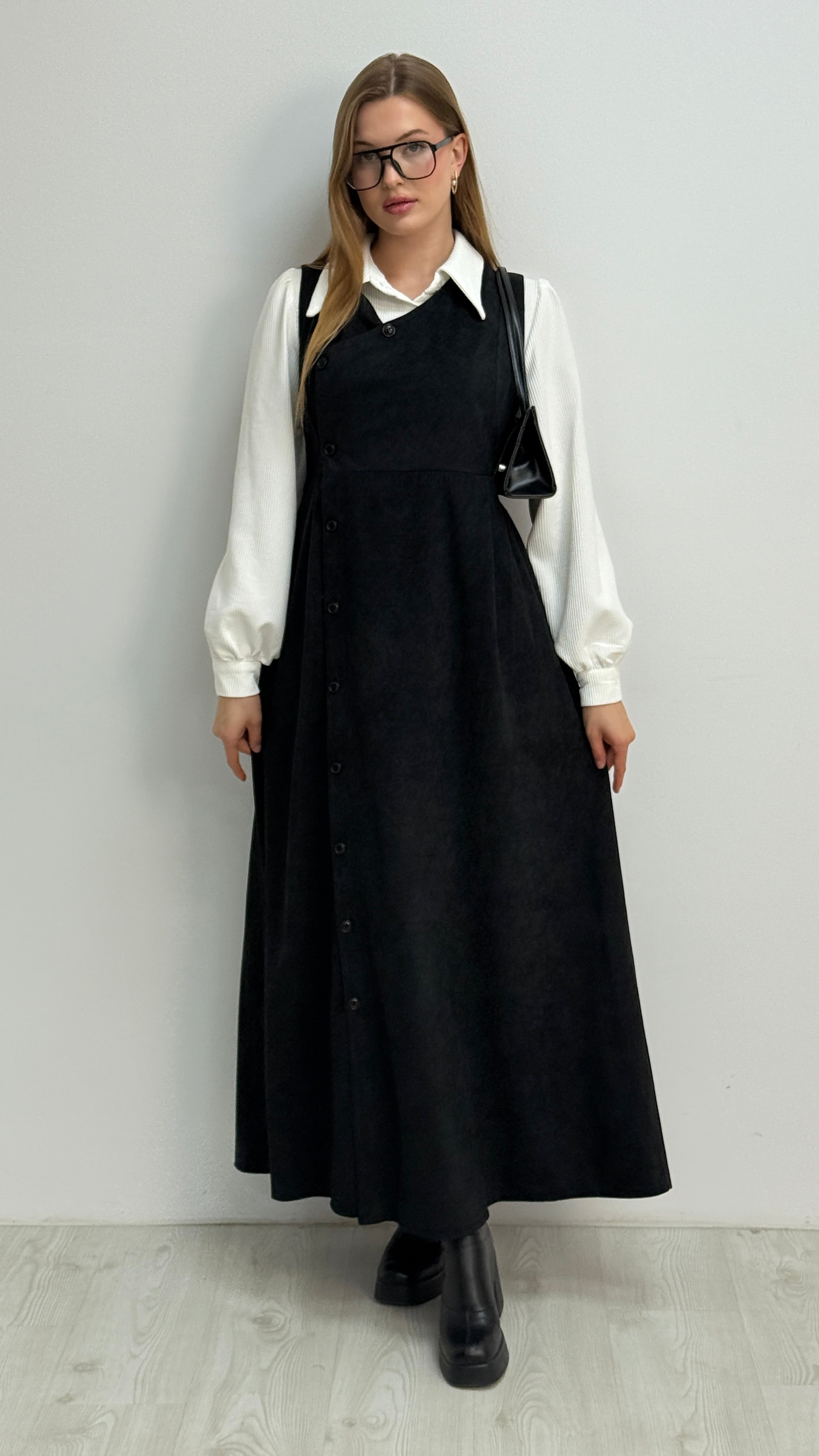 Kuşak Detaylı V Yaka Elbise Gömlek Takım