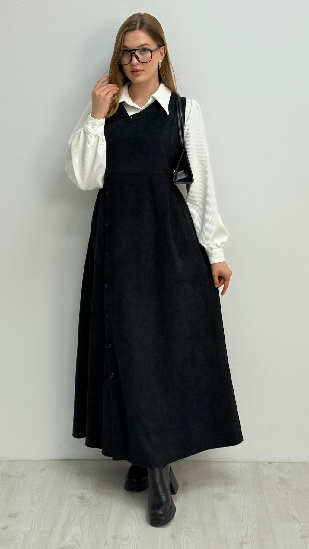 Kuşak Detaylı V Yaka Elbise Gömlek Takım