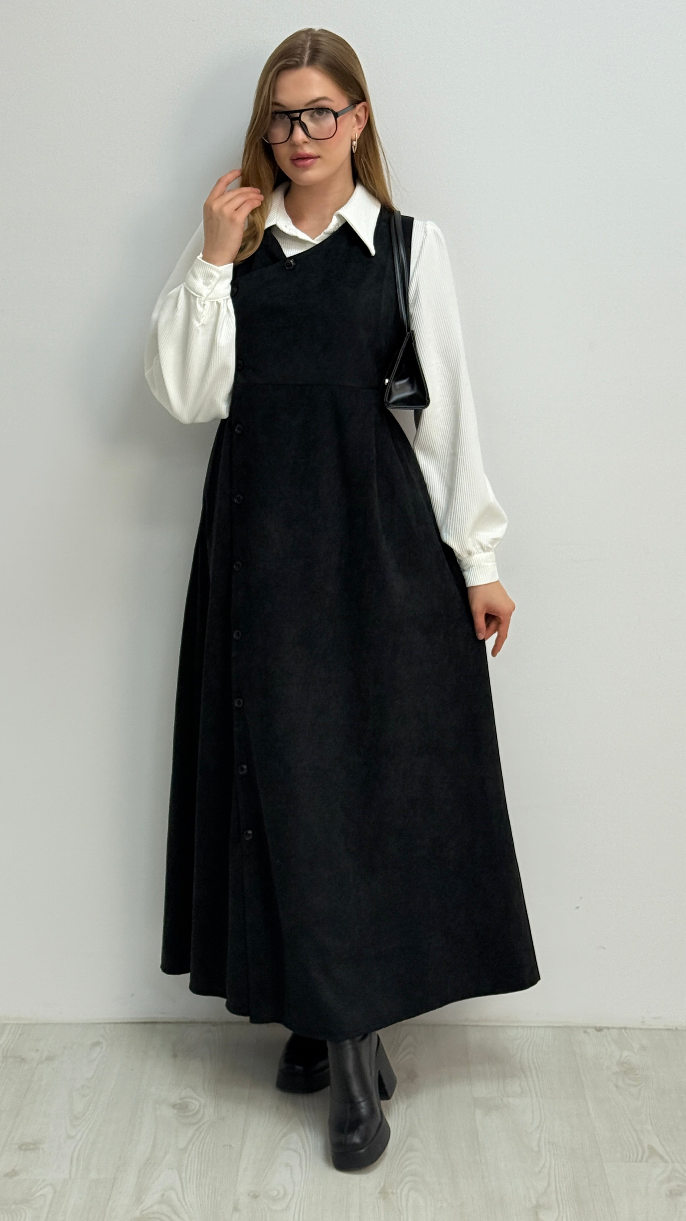 Kuşak Detaylı V Yaka Elbise Gömlek Takım