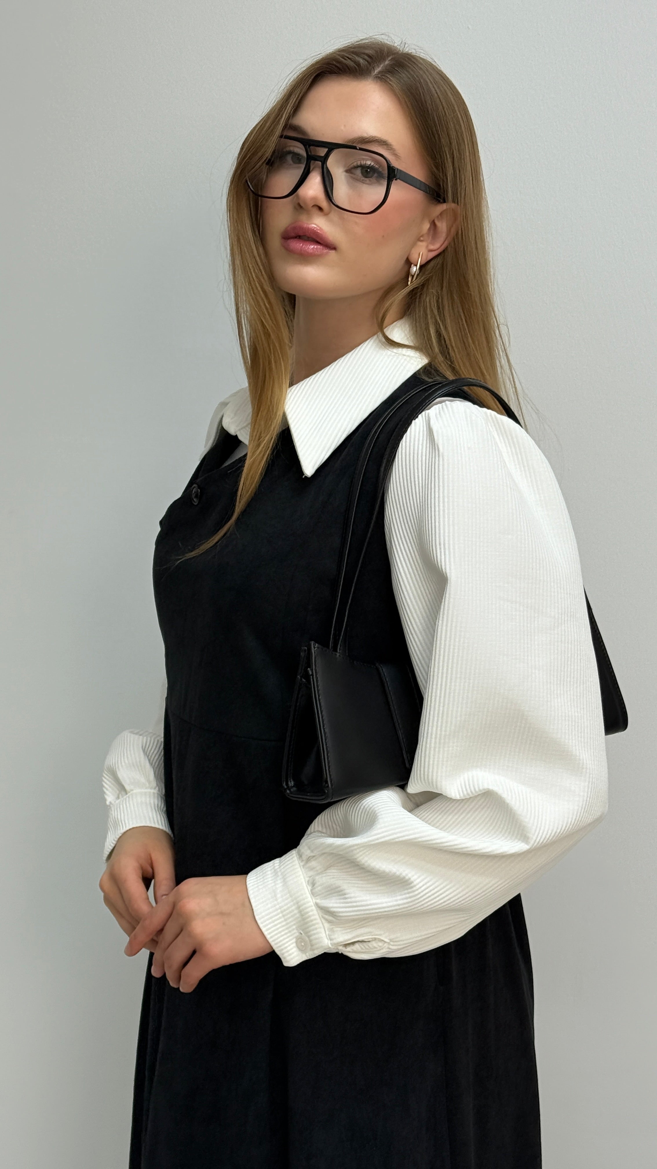 Kuşak Detaylı V Yaka Elbise Gömlek Takım