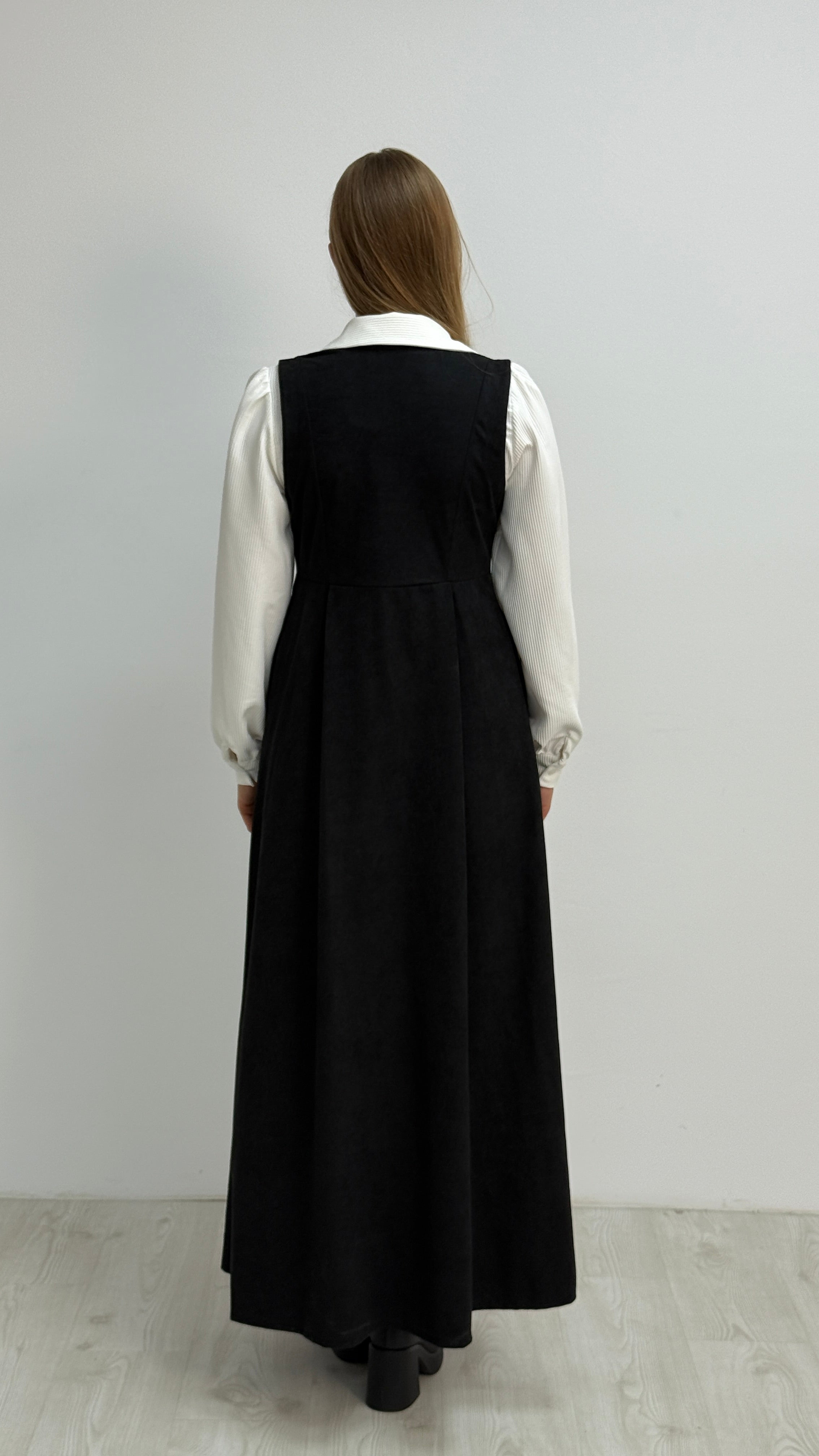 Kuşak Detaylı V Yaka Elbise Gömlek Takım